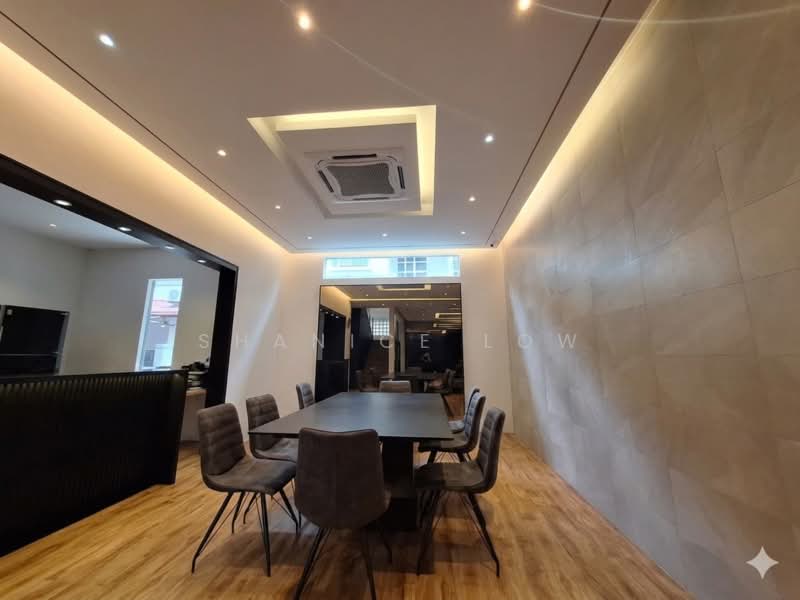 Rumah Banglo untuk Dijual di Bandar Puteri Puchong (Puchong) - Shanice Low - Dining Room - PropertyGuru.com.my
