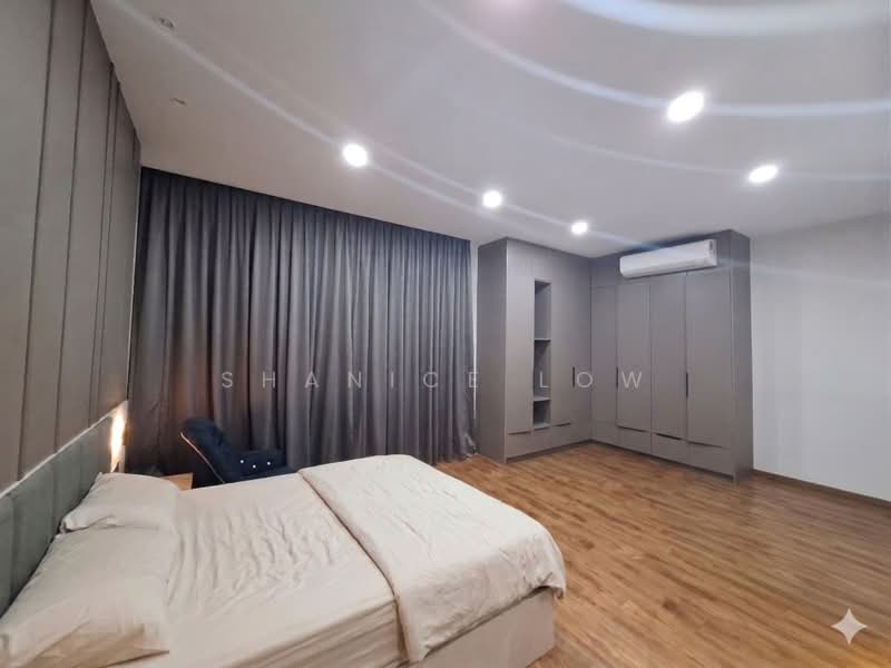 Rumah Banglo untuk Dijual di Bandar Puteri Puchong (Puchong) - Shanice Low - Bedroom - PropertyGuru.com.my