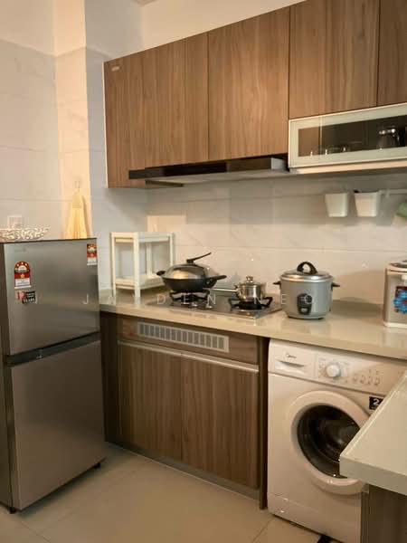 Kediaman Servis untuk Dijual di Country Garden Central Park - Jayden Neo - Kitchen - PropertyGuru.com.my