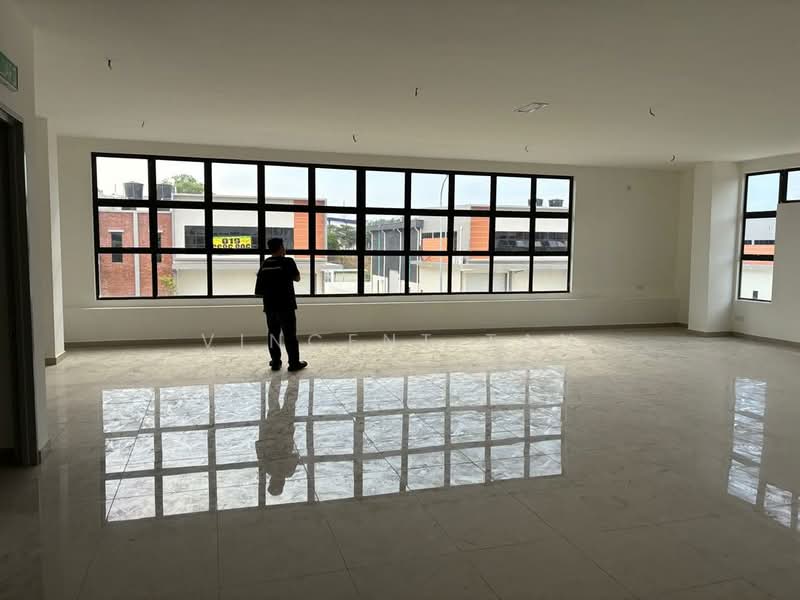 Semi-D Factory for Rent in Nilai (Negeri Sembilan) - Vincent Tan - Interior - PropertyGuru.com.my