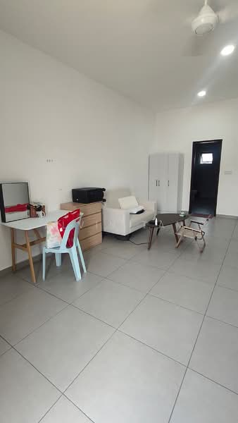 3-storey Terraced House for Rent in Batu 9 (Cheras) - Alvin Tam - Living Room - PropertyGuru.com.my