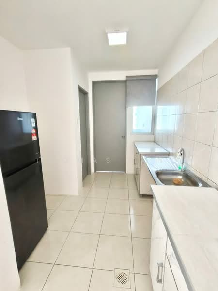 Apartment for Rent at PPA1M Kota Samarahan (IKE Village) - Thomas Tong - Kitchen - PropertyGuru.com.my