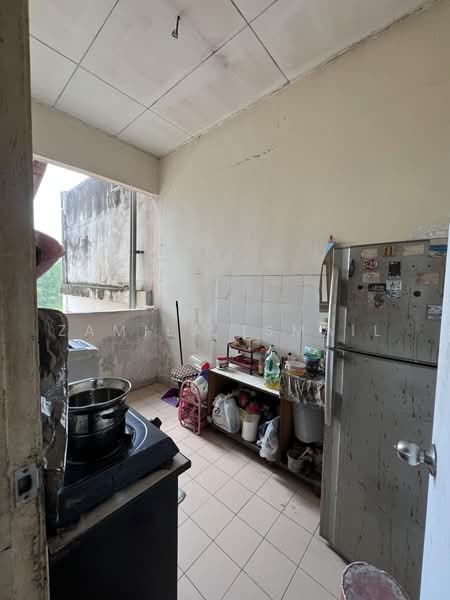 Apartment for Sale at Resak Apartment - Zamila Ismail - PropertyGuru.com.my