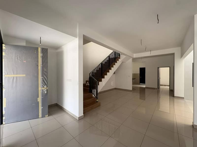 Rumah Teres 2-Tingkat untuk Dijual di Elmina (Shah Alam) - Ka Ee - Living Room - PropertyGuru.com.my
