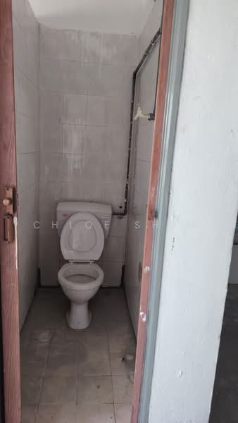 Factory for Rent in Kapar Industrial Park (Kapar) - Chloe Shum - Bathroom - PropertyGuru.com.my