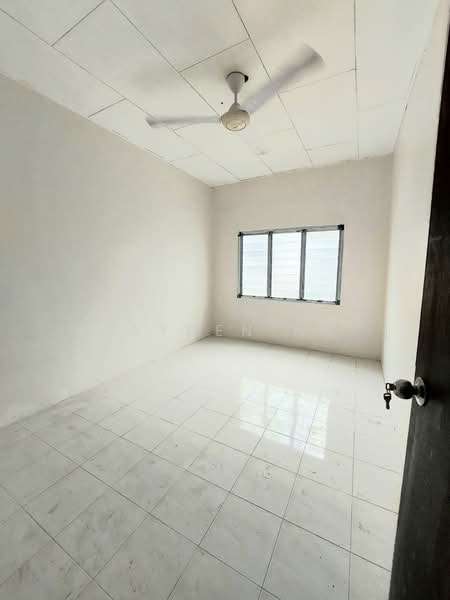 1.5-storey Terraced House for Sale in Taman Scientex Pasir Gudang (Pasir Gudang) - Jayden Ng - Interior - PropertyGuru.com.my