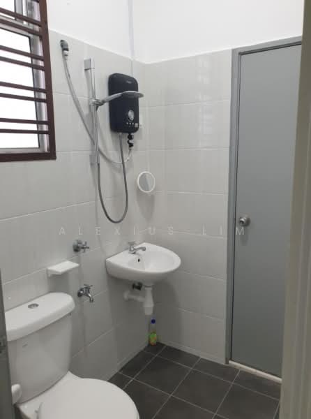 Banglo Lot Kosong untuk Dijual di Sepang (Selangor) - Alexius Lim - Bathroom - PropertyGuru.com.my