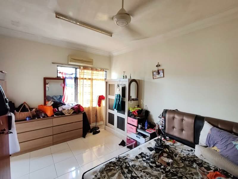 2-storey Terraced House for Sale in Ampang Saujana (Ampang) - Mel Wong - Bedroom - PropertyGuru.com.my