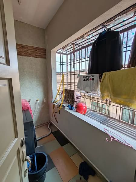 2-storey Terraced House for Sale in Ampang Saujana (Ampang) - Mel Wong - Balcony - PropertyGuru.com.my