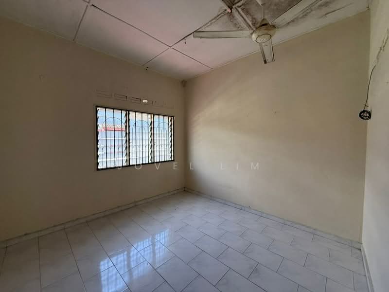 Rumah Teres 2 Tingkat untuk Dijual di Taman Johor Jaya (Johor Bahru) - Jovel Lim - Interior - PropertyGuru.com.my