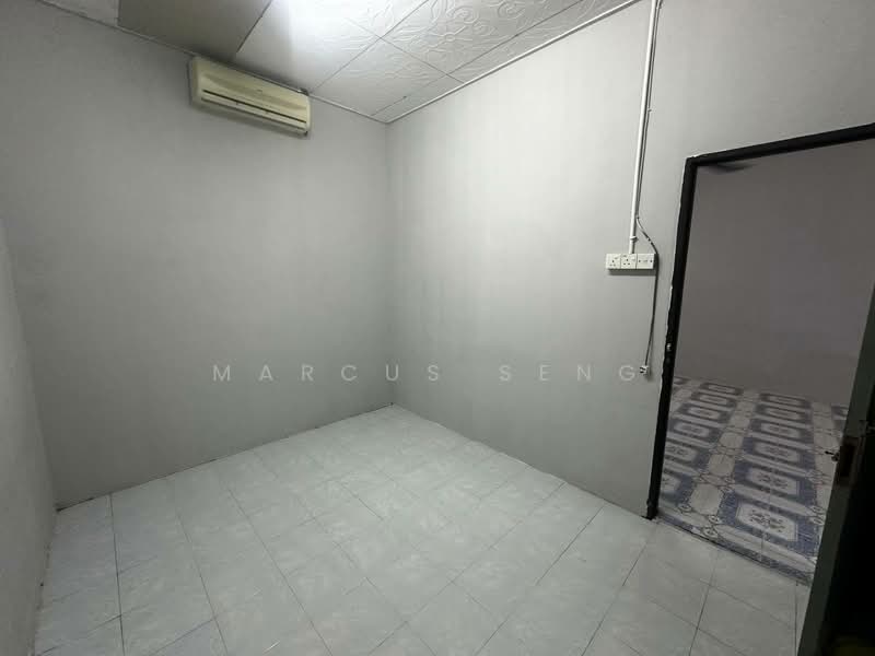 Rumah Teres 1 Tingkat untuk Dijual di Taman Indah (Tanjong Rambutan) - Marcus Seng - Interior - PropertyGuru.com.my
