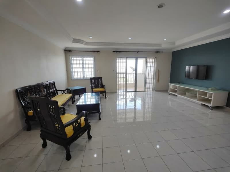 Pangsapuri untuk Dijual di Permas Ville Apartment - Joey Tay - Living Room - PropertyGuru.com.my