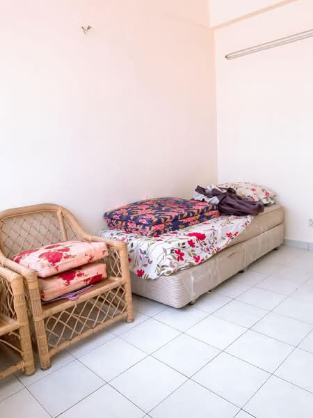 Rumah Flat untuk Disewa di Taman Sri Penawar - Gaik Suan Tan - Bedroom - PropertyGuru.com.my