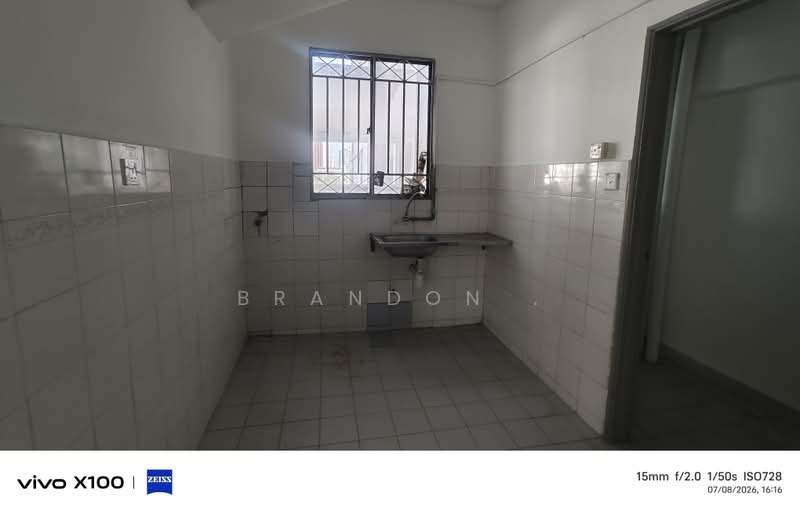 Condominium for Rent at Sri Pelangi Condominiums - Brandon . - PropertyGuru.com.my