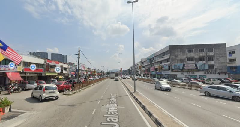 Shop / Office untuk Disewa di Batu 11 (Cheras) - Wil Koh - Exterior - PropertyGuru.com.my