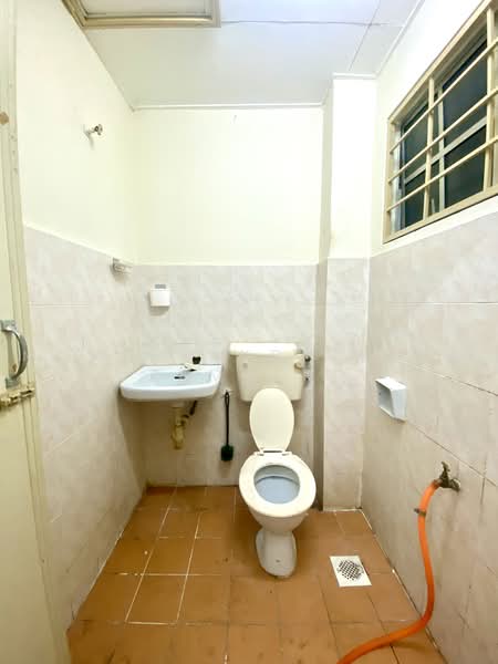 Rumah Teres untuk Dijual di Sungai Buloh (Selangor) - Mohd Zakri Mohd Zamberi - Bathroom - PropertyGuru.com.my