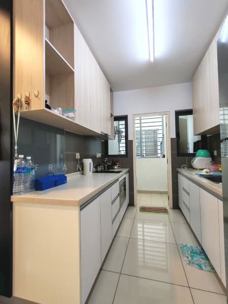 Kondominium untuk Disewa di Lakeville Residence - Frankie Sing - Kitchen - PropertyGuru.com.my