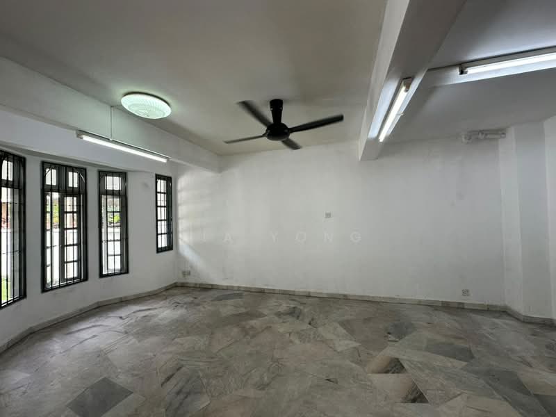 Rumah Teres 2 Tingkat untuk Dijual di Ayer Itam (Penang) - Jia Yong - Living Room - PropertyGuru.com.my
