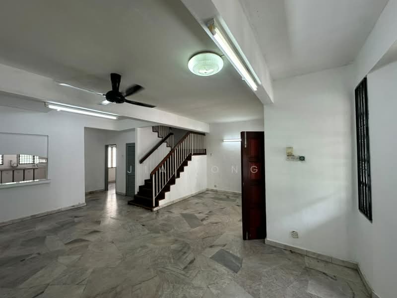 Rumah Teres 2 Tingkat untuk Dijual di Ayer Itam (Penang) - Jia Yong - Living Room - PropertyGuru.com.my