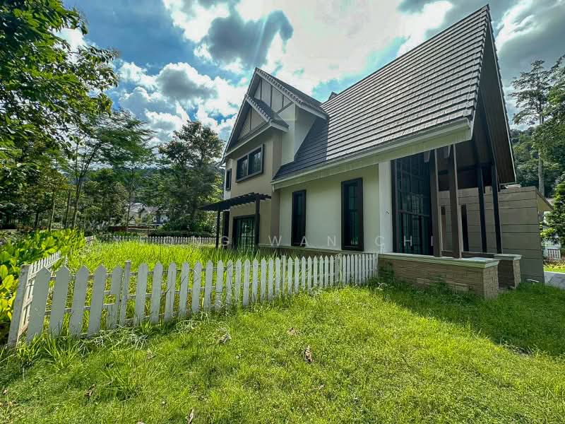 Bungalow House for Sale in Rawang (Selangor) - Yeong Wan Chi - Exterior - PropertyGuru.com.my