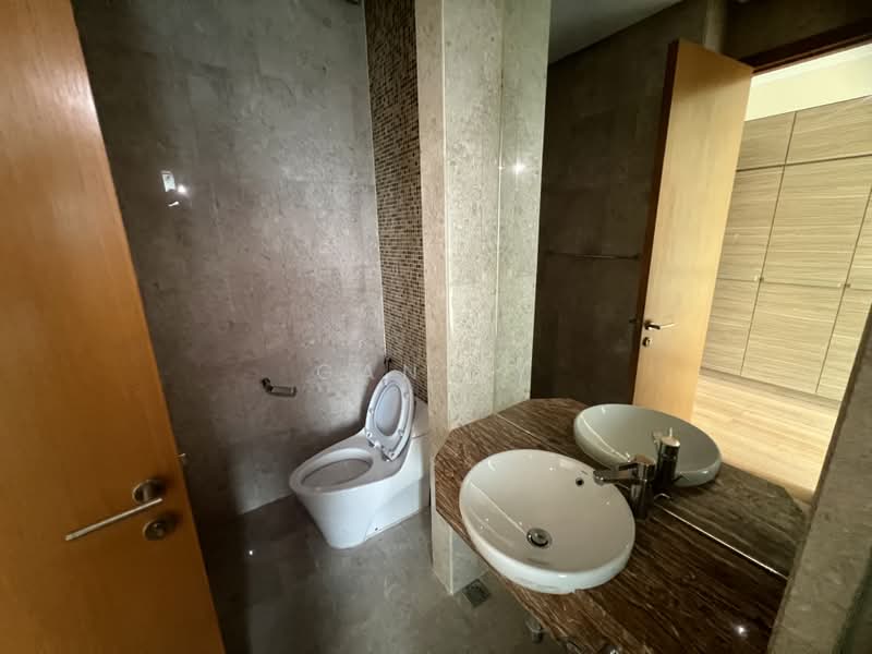 Service Residence for Sale at The Oval - GAN ZY - PropertyGuru.com.my