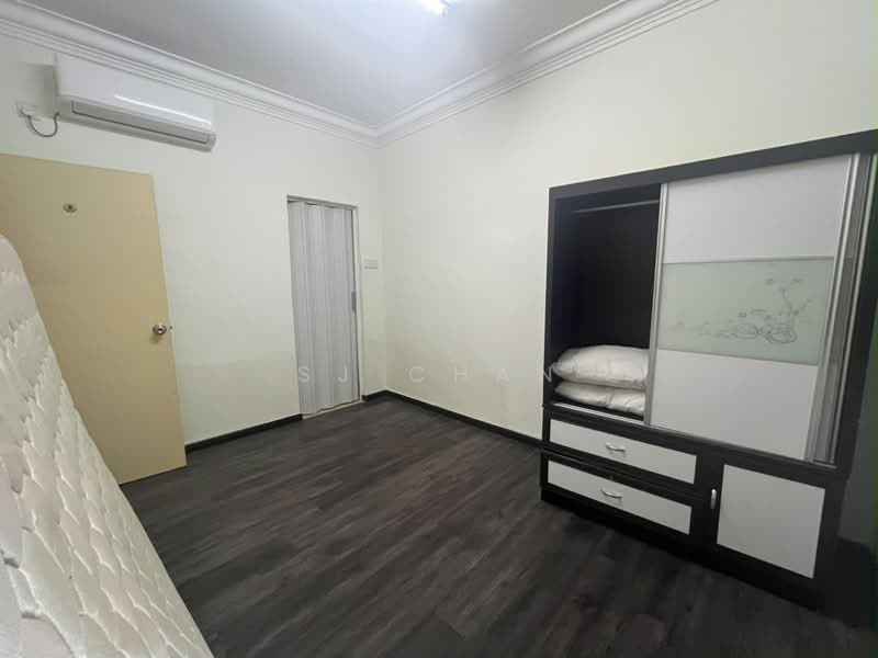 Apartment for Rent at Bayu Puteri 2 - SJ CHAN - Bedroom - PropertyGuru.com.my