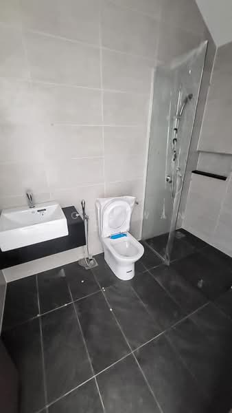 Semi-Detached House for Sale in Rawang (Selangor) - Yeong Wan Chi - PropertyGuru.com.my