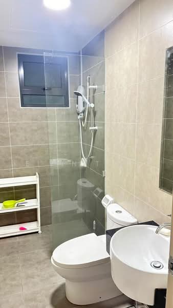 Servis Apartment untuk Disewa di Liberty @ Arc - Kelvin Thong - Bathroom - PropertyGuru.com.my