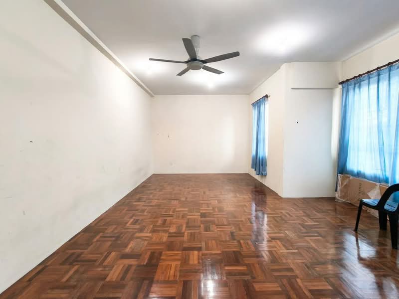 Semi-Detached House for Sale in Taman Uni Garden (Samarahan) - Alfred Chua - Living Room - PropertyGuru.com.my