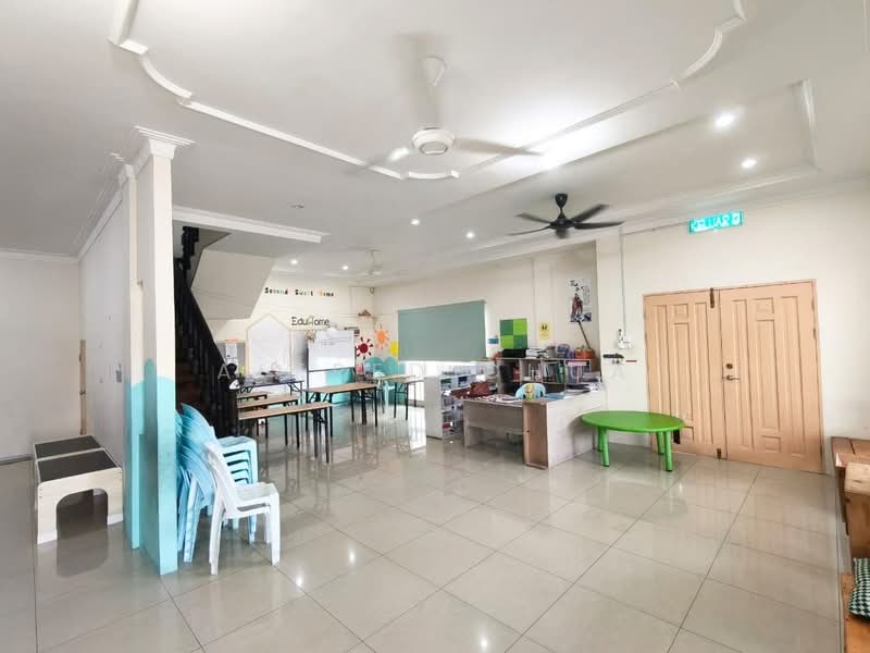Semi-Detached House for Sale in Taman Uni Garden (Samarahan) - Alfred Chua - Interior - PropertyGuru.com.my