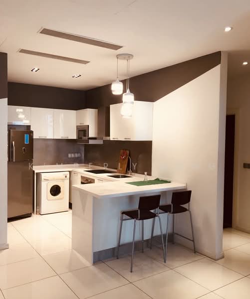 Service Residence for Sale at M Suites - Kimberly Hong - Kitchen - PropertyGuru.com.my