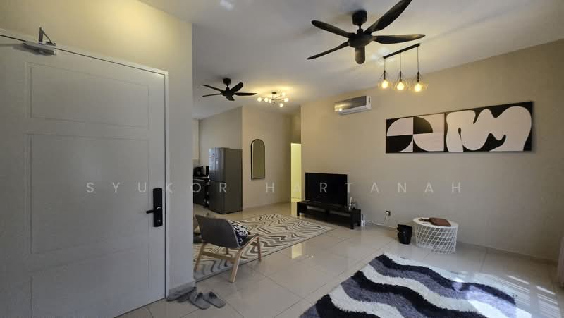 Townhouse for Sale in Eco Grandeur (Puncak Alam) - Syukor Hartanah - Living Room - PropertyGuru.com.my