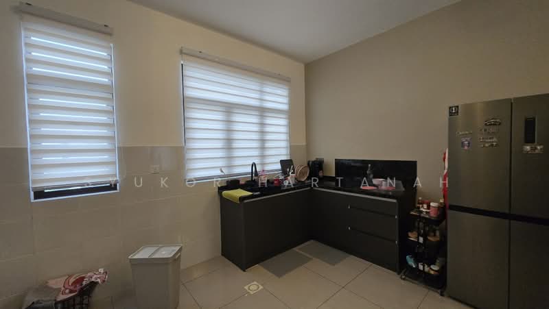 Townhouse for Sale in Eco Grandeur (Puncak Alam) - Syukor Hartanah - Kitchen - PropertyGuru.com.my
