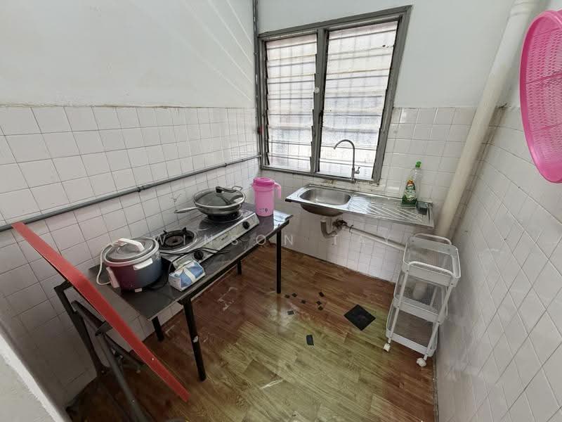 Flat for Rent at Taman Suria Jaya - Winson Tay - Kitchen - PropertyGuru.com.my