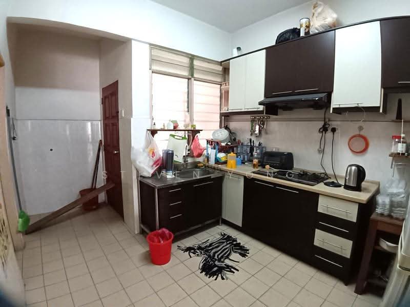 2-storey Terraced House for Sale in Mahkota Cheras (Cheras) - Steven Yong - Kitchen - PropertyGuru.com.my