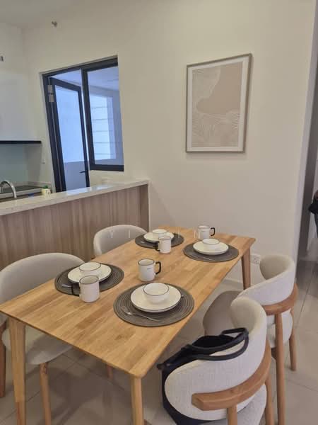 Kediaman Servis untuk Disewa di Sunway Belfield - Yi Lin - Dining Room - PropertyGuru.com.my