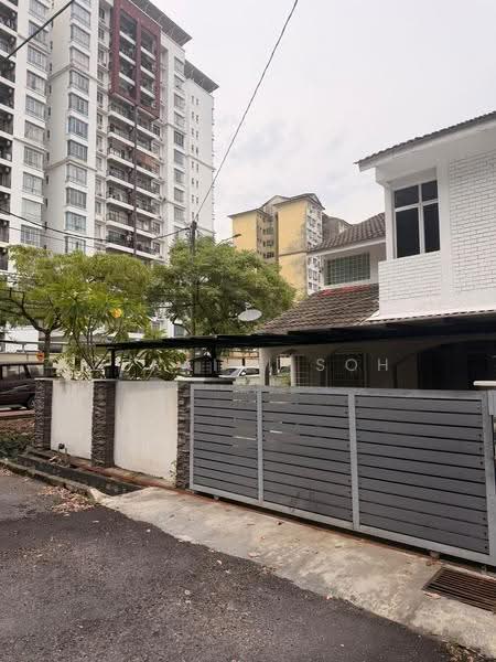 2-storey Terraced House for Sale in Taman Medan Pejasa (Petaling Jaya) - Zuraini Soh - Exterior - PropertyGuru.com.my