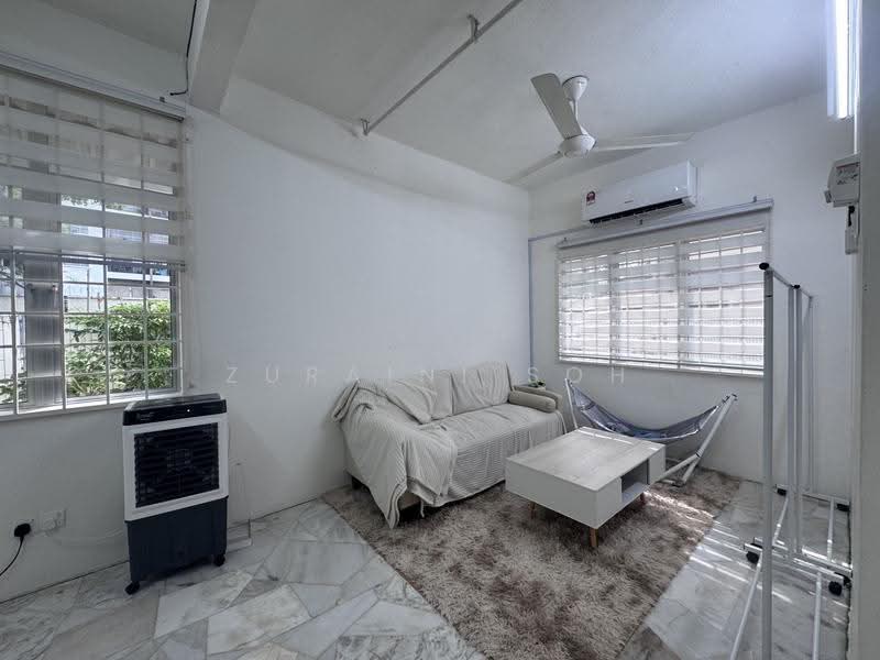 2-storey Terraced House for Sale in Taman Medan Pejasa (Petaling Jaya) - Zuraini Soh - Living Room - PropertyGuru.com.my