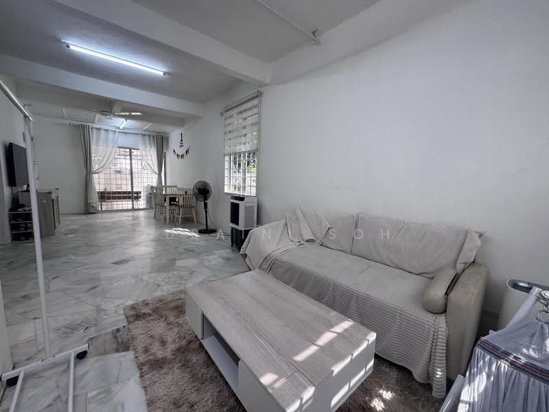 2-storey Terraced House for Sale in Taman Medan Pejasa (Petaling Jaya) - Zuraini Soh - Living Room - PropertyGuru.com.my