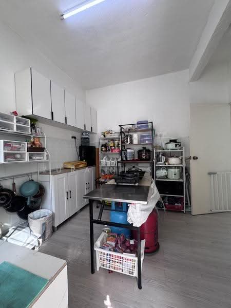 2-storey Terraced House for Sale in Taman Medan Pejasa (Petaling Jaya) - Zuraini Soh - Kitchen - PropertyGuru.com.my