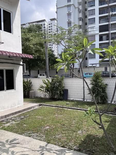 2-storey Terraced House for Sale in Taman Medan Pejasa (Petaling Jaya) - Zuraini Soh - Exterior - PropertyGuru.com.my