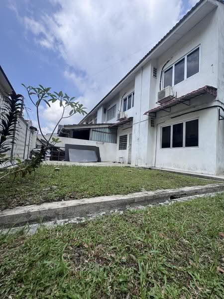 2-storey Terraced House for Sale in Taman Medan Pejasa (Petaling Jaya) - Zuraini Soh - Exterior - PropertyGuru.com.my