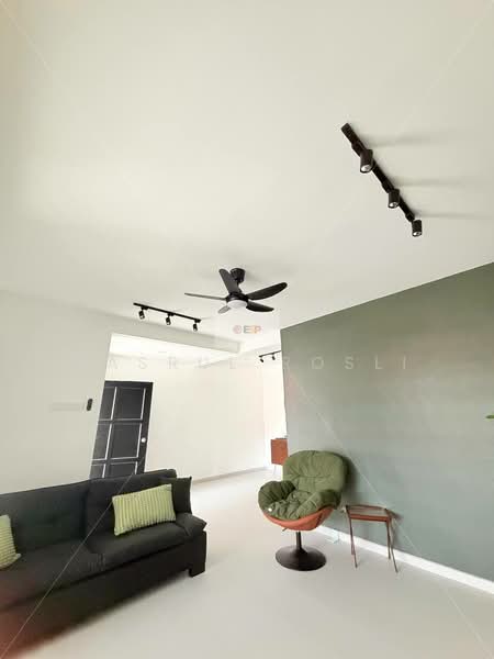 Rumah Teres 2-Tingkat untuk Dijual di Sungai Lalang (Kedah) - Hasrul Rosli - Living Room - PropertyGuru.com.my