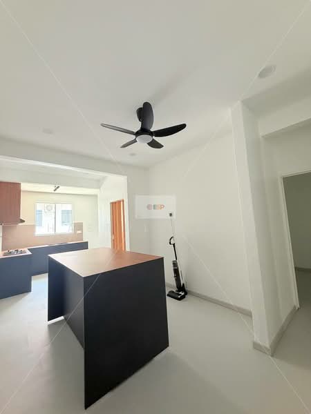 Rumah Teres 2-Tingkat untuk Dijual di Sungai Lalang (Kedah) - Hasrul Rosli - Kitchen - PropertyGuru.com.my