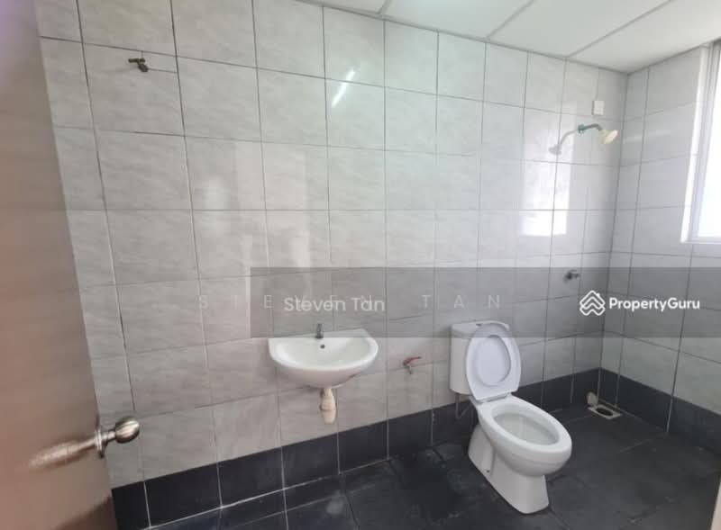 Kondominium untuk Disewa di Amara - Steven Tan - Bathroom - PropertyGuru.com.my