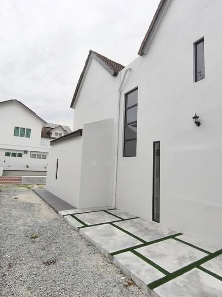 Bungalow House for Sale in Johor Bahru (Johor) - Sharon Ng - Exterior - PropertyGuru.com.my