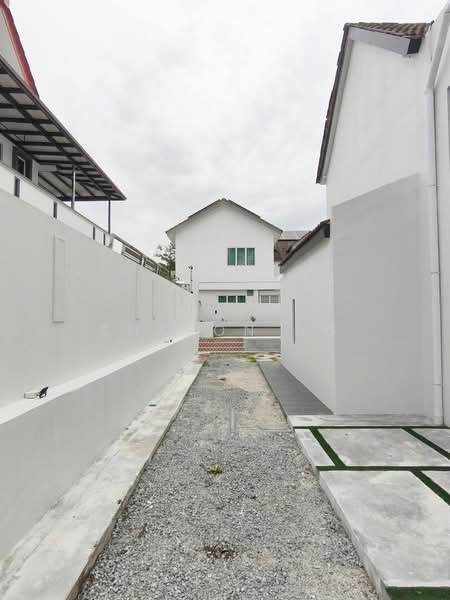 Bungalow House for Sale in Johor Bahru (Johor) - Sharon Ng - Exterior - PropertyGuru.com.my