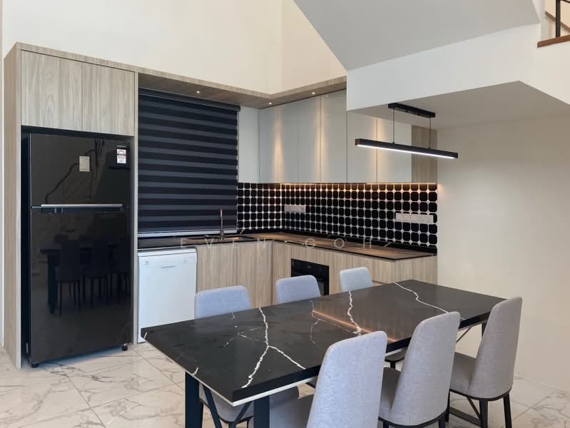 Kondominium untuk Dijual di QuayWest Residence - Even Goh - Dining Room - PropertyGuru.com.my