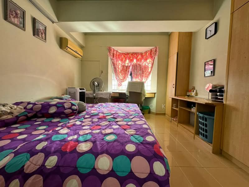 Condominium for Sale at Casa Ria - Elaine Loke - Bedroom - PropertyGuru.com.my