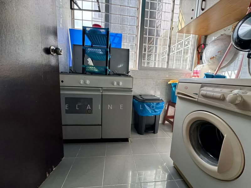 Condominium for Sale at Casa Ria - Elaine Loke - Kitchen - PropertyGuru.com.my
